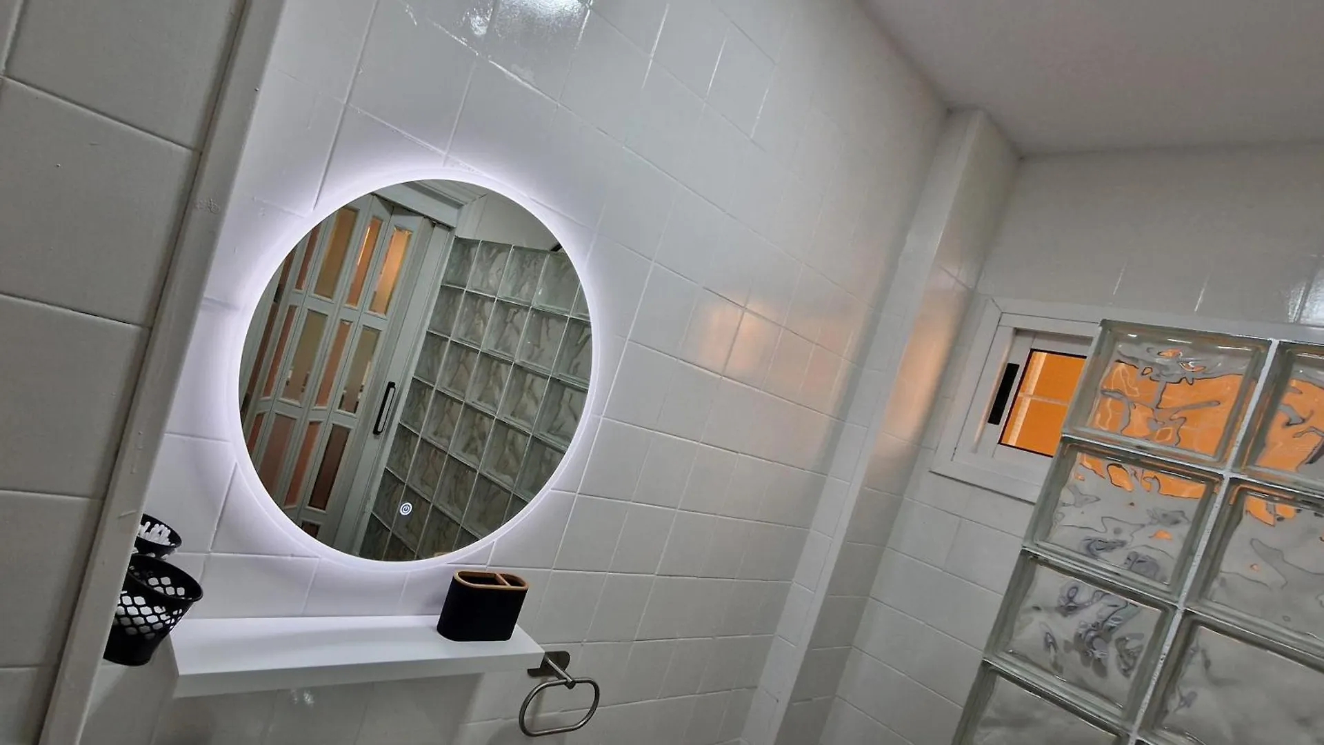 Acogedor Estudio, Piscina Y Vista Mar, Benalmadena 0*,
